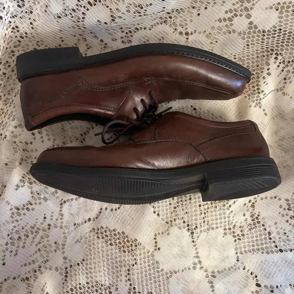 Bostonian Flexlite Men's US 9.5 M Brown Leather Derby Dress Shoes